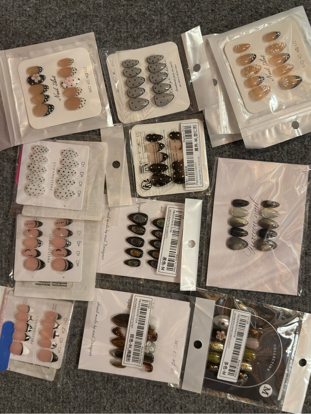 Bundle Lot 13 Handmade Press-On Nail Sets Black Sz Med Short Length French Polka